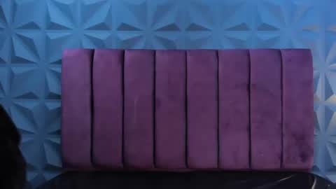 Snapshot of nicole_jonss chatting on October 2025 04:09:02 AM Nicole online show from October 2025 04:09:02 AM