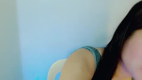 nicole_kiss01 online show from February 2025 08:59:02 AM