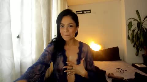Nicole online show from December 2024 08:18:01 PM