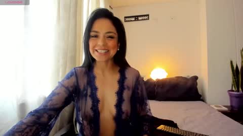 Nicole online show from February 2025 02:32:01 PM