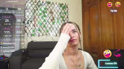 Snapshot of nicole_santana_ chatting on February 2025 03:08:01 AM Nicole Santana online show from February 2025 03:08:01 AM