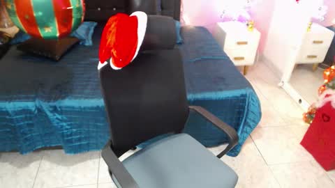 Snapshot of nicole_santana_ chatting on December 2025 12:16:02 AM Nicole Santana online show from December 2025 12:16:02 AM