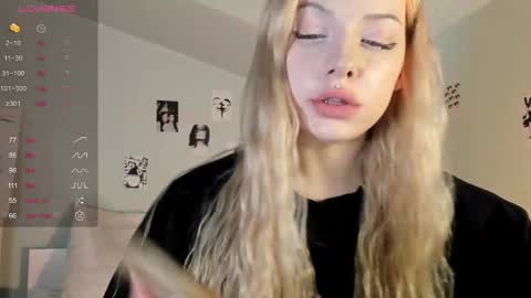 Mary online show from February 2025 05:04:02 PM