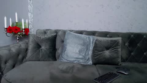 Nicole Domme online show from January 2025 03:23:01 PM