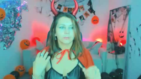 nicolehits online show from October 2025 06:03:02 AM