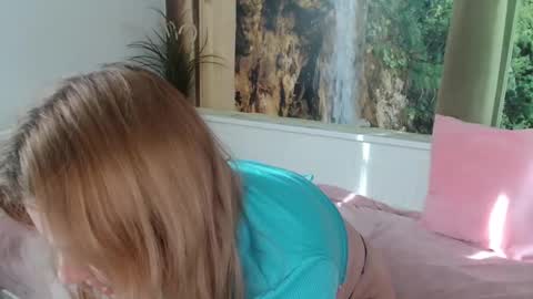 Snapshot of nicolelinharts chatting on January 2025 12:16:02 PM   Birthday  online show from January 2025 12:16:02 PM