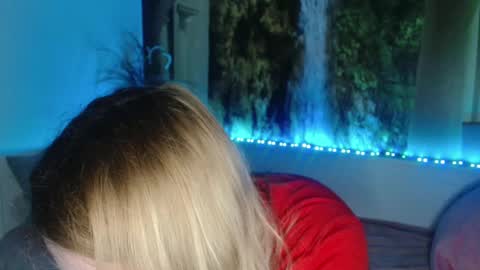 Snapshot of nicolelinharts chatting on February 2025 06:33:01 PM   Birthday  online show from February 2025 06:33:01 PM