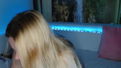 Snapshot of nicolelinharts chatting on October 2025 09:47:02 PM   Birthday  online show from October 2025 09:47:02 PM