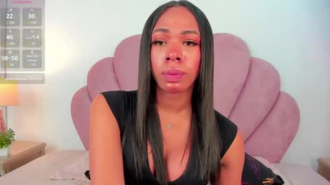 NICOLE online show from February 2025 01:07:01 PM