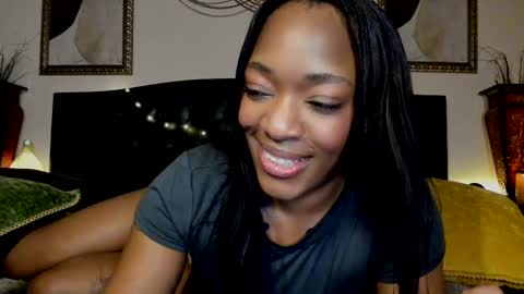 Snapshot of nicolesolace chatting on December 2024 02:12:02 AM Nicole online show from December 2024 02:12:02 AM