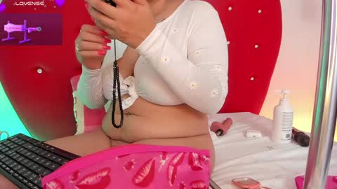 nicolette online show from January 2025 10:06:01 AM