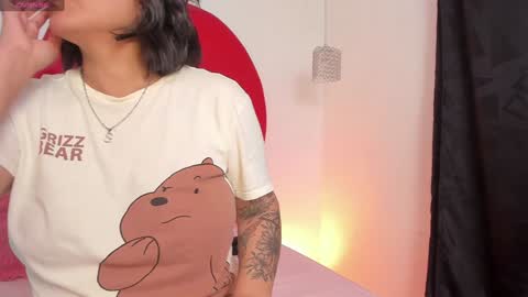 nicolette online show from January 2025 10:34:01 AM