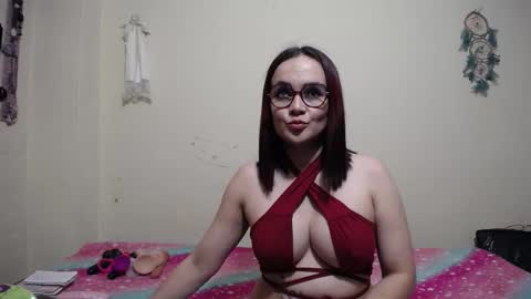 nicolle_sky online show from March 2025 03:08:01 AM