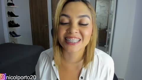 Snapshot of nicolporto chatting on July 2026 11:19:02 AM Nicol online show from July 2026 11:19:02 AM