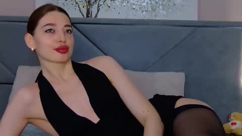 NicolRos online show from March 2026 10:11:01 AM