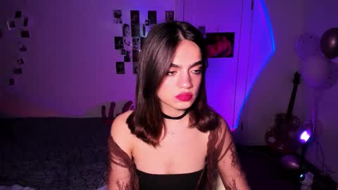 Daisy online show from November 2025 04:18:02 PM