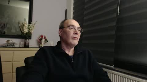 nightkeeper63 online show from February 2026 01:37:02 AM