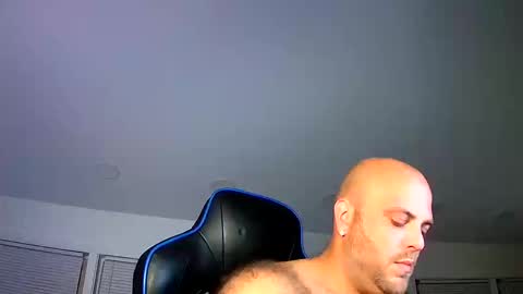 nightlifecouple online show from October 2025 03:38:01 AM