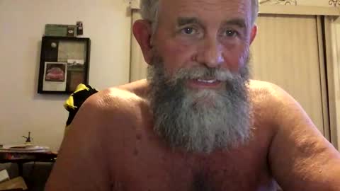 nightmoves1970 online show from February 2026 04:10:02 AM