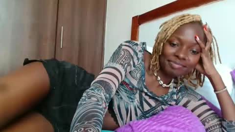 nightnurse2030 online show from October 2025 12:14:01 PM