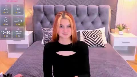 NightOpal online show from November 2025 04:39:01 PM