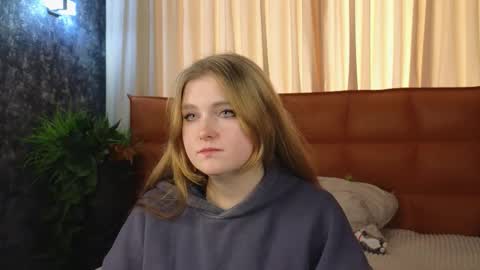 Azalea online show from November 2025 07:30:01 AM