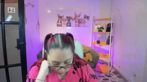 Anni online show from November 2025 02:05:01 PM