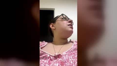 Anni online show from April 2026 03:06:01 AM