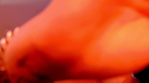 Niinarosee online show from April 2026 06:46:02 PM