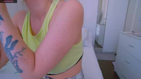 Nika Bloom online show from April 2026 09:24:01 AM