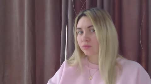 Snapshot of nika_flame chatting on January 2026 12:43:02 PM Nika online show from January 2026 12:43:02 PM