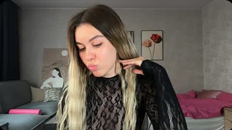 Snapshot of nika_lodge_official chatting on August 2026 04:20:02 PM Russian sweet baby online show from August 2026 04:20:02 PM