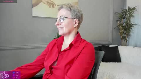 Nika online show from February 2025 11:50:02 AM