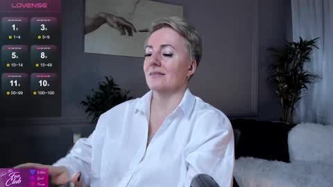 Nika online show from February 2025 11:24:02 AM