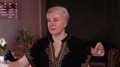 Snapshot of nika_smit chatting on July 2026 05:13:01 AM Nika online show from July 2026 05:13:01 AM