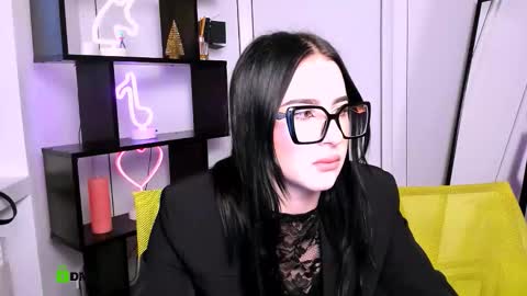 Little  Angel online show from December 2025 10:33:01 AM