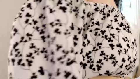 Snapshot of nikaflowers chatting on January 2025 05:09:01 AM Nika online show from January 2025 05:09:01 AM