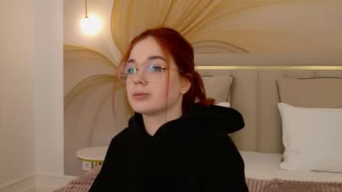 Snapshot of nikaflowers chatting on February 2026 06:37:01 AM Nika online show from February 2026 06:37:01 AM