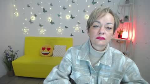 Snapshot of nikamayu chatting on April 2026 06:16:02 AM Nika online show from April 2026 06:16:02 AM