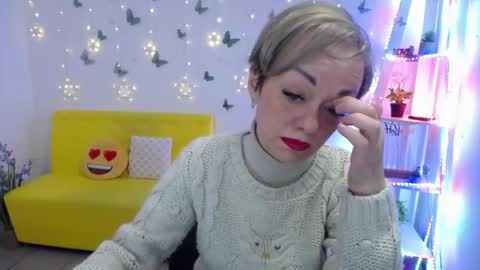 Snapshot of nikamayu chatting on May 2026 05:12:01 AM Nika online show from May 2026 05:12:01 AM