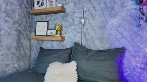    online show from March 2026 07:06:02 PM