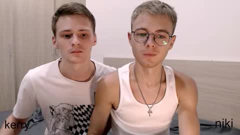 Snapshot of nikikerry_cum_ chatting on October 2025 01:56:02 PM nikikerry_cum_ online show from October 2025 01:56:02 PM