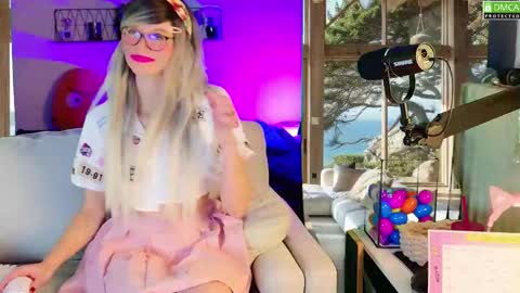 Kitty Chatte online show from October 2025 09:29:01 AM