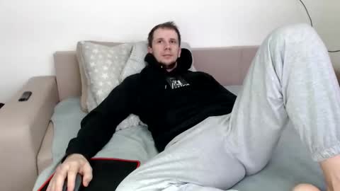 Nick online show from November 2025 08:29:02 AM