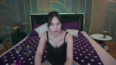 Snapshot of nikkigoldx chatting on February 2025 04:07:01 PM Nikki online show from February 2025 04:07:01 PM