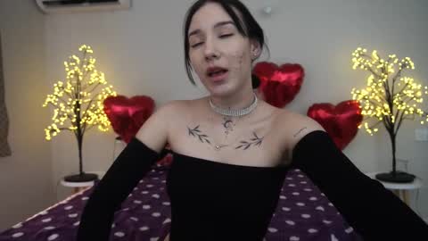 Snapshot of nikkigoldx chatting on February 2025 02:14:02 PM Nikki online show from February 2025 02:14:02 PM