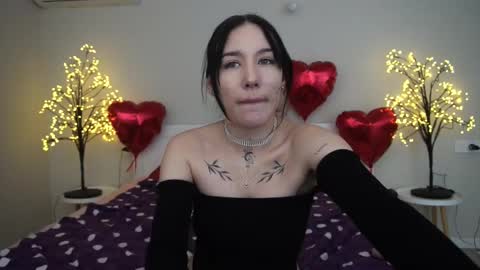 Snapshot of nikkigoldx chatting on February 2025 08:22:02 PM Nikki online show from February 2025 08:22:02 PM