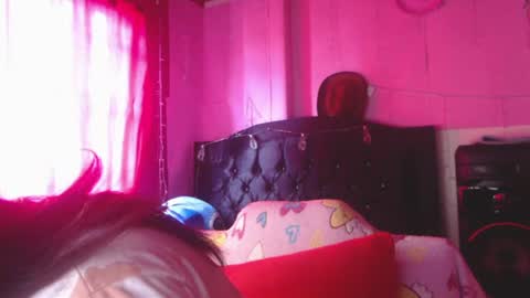 Snapshot of nikkirous_ chatting on July 2026 04:09:02 PM Nikkirous online show from July 2026 04:09:02 PM