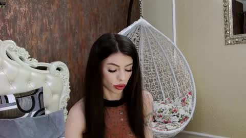 Nikky online show from February 2025 07:33:02 AM