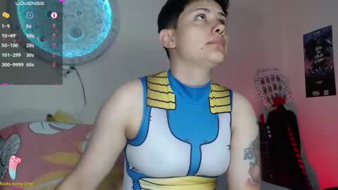 Nikky online show from February 2025 02:13:02 PM